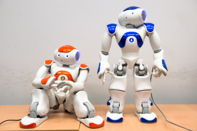 Robots NAO, société ALDEBARAN 2012, 2015